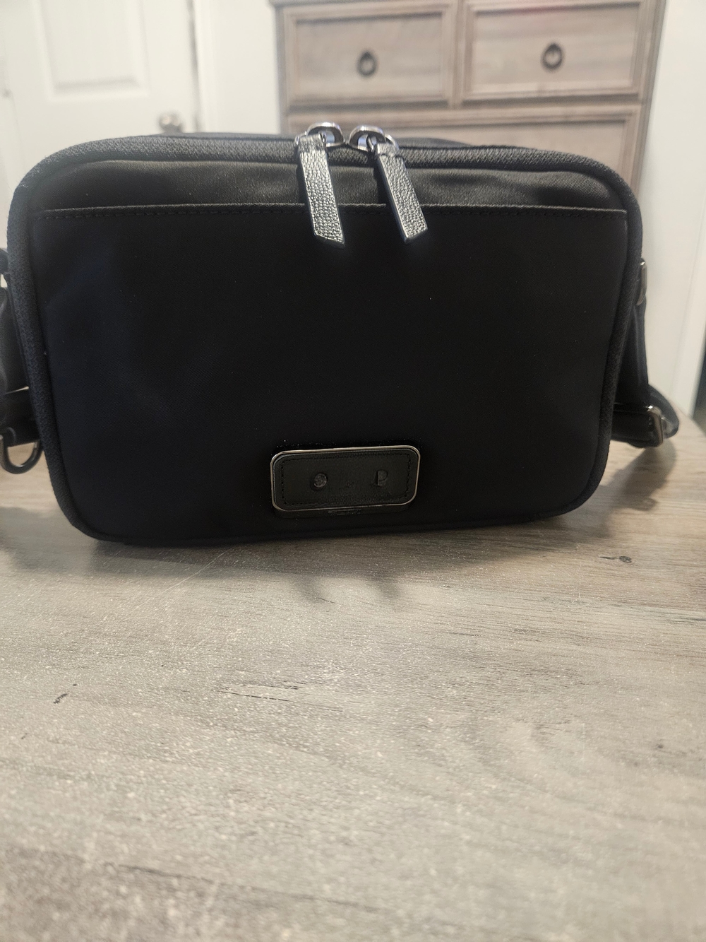 Tumi Black Nylon Crossbody Bag with Gunmetal  Hardware. Voyageur Collection - Picture 2 of 13